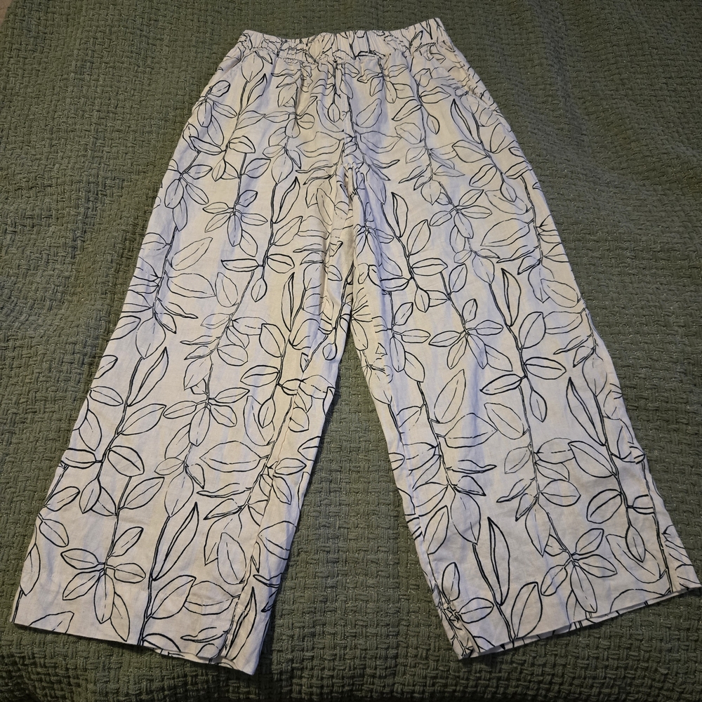 Cynthia Rowley White and Black Wide Leg Linen Pants